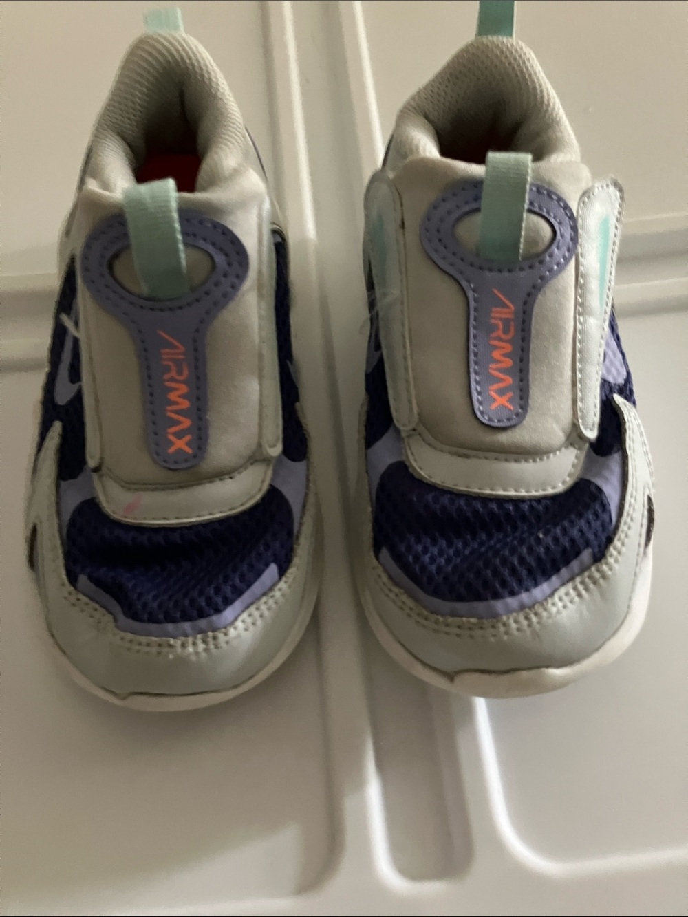 Nike Kids Sneakers in Navy, Light Purple & Mint